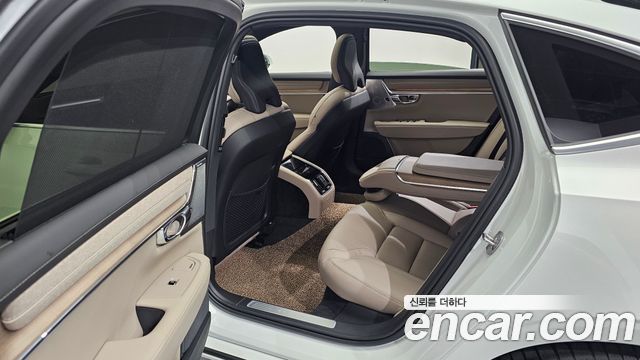 Volvo S90 2026 — photo 11