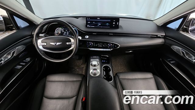 Genesis GV70 2021 — photo 10