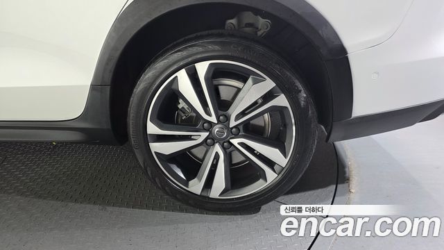 Volvo V60 2021 — photo 7