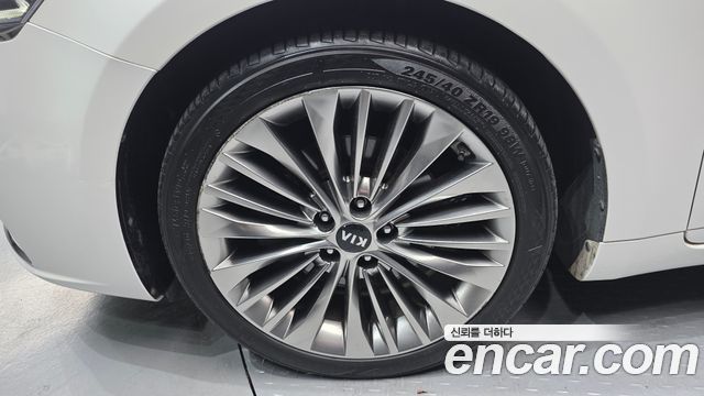 Kia K7 2017 — photo 5