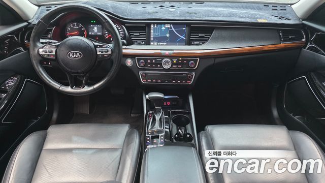 Kia K7 2017 — photo 10
