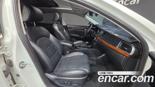Kia K7 2017 — photo 13
