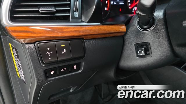 Kia K7 2017 — photo 20