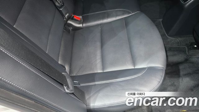 Kia K7 2017 — photo 16