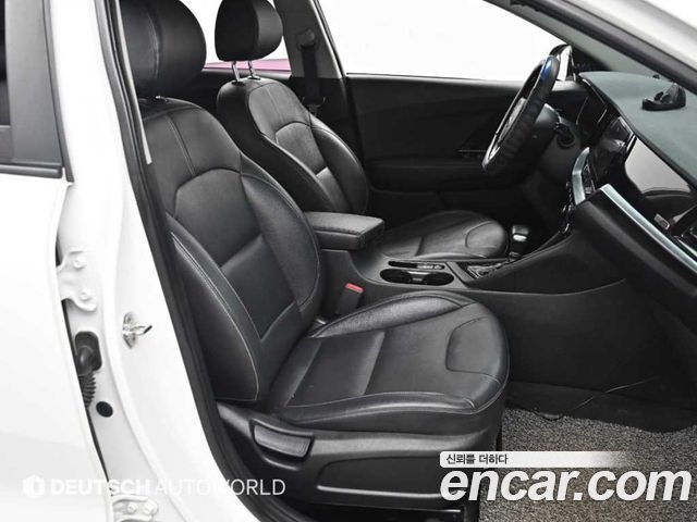 Kia Niro 2020 — photo 10