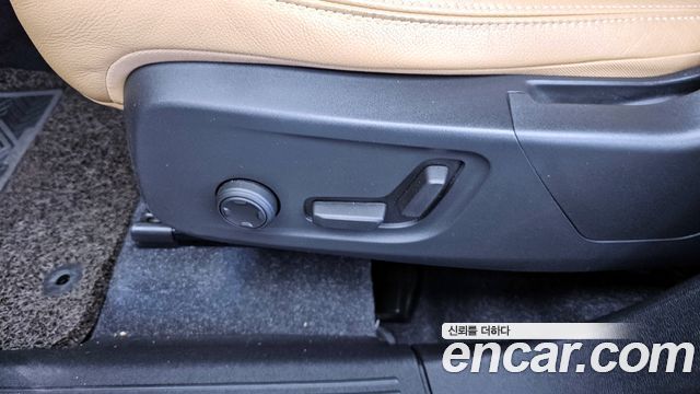 Volvo XC40 2020 — photo 33