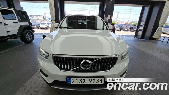 Volvo XC40 2020 — photo 34