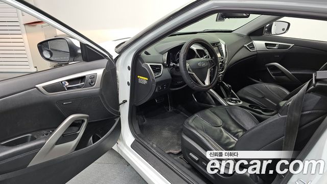 Hyundai Veloster 2012 — photo 10