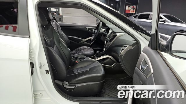 Hyundai Veloster 2012 — photo 11