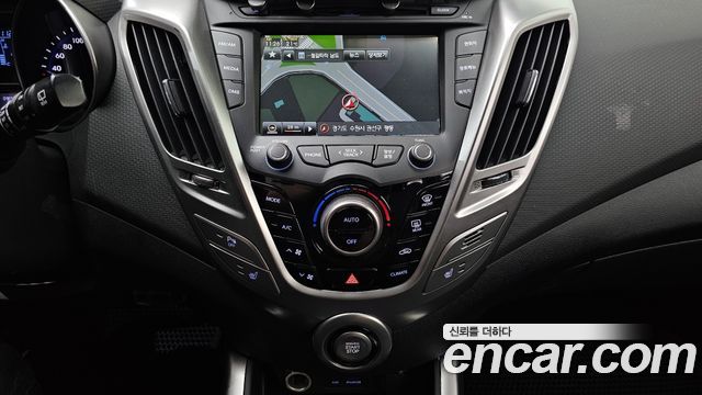 Hyundai Veloster 2012 — photo 14