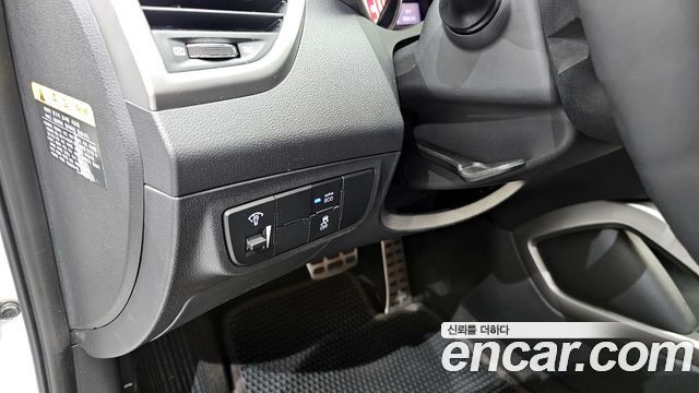 Hyundai Veloster 2012 — photo 18