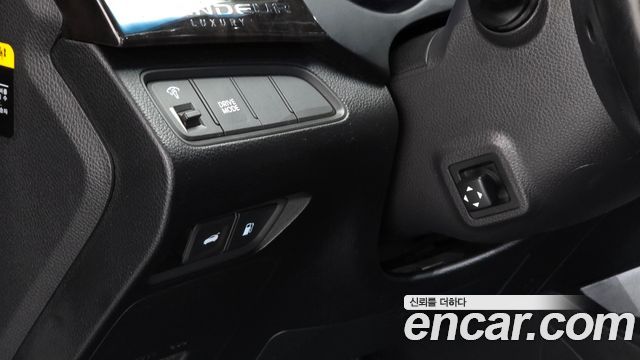 Hyundai Grandeur 2014 — photo 15