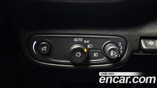 Chevrolet Korea Trailblazer 2022 — photo 29