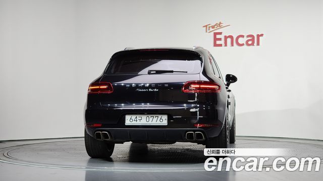 Porsche Macan 2015 — photo 4