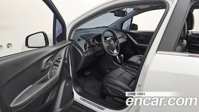 Chevrolet Korea Trax 2018 — photo 13