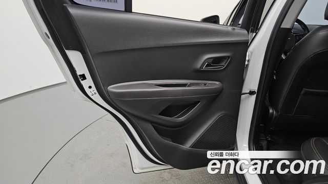 Chevrolet Korea Trax 2018 — photo 15