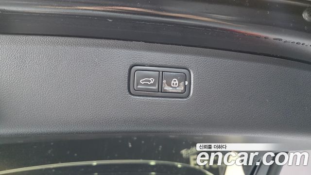 Genesis GV80 2020 — photo 22