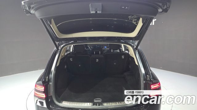 Genesis GV80 2020 — photo 23