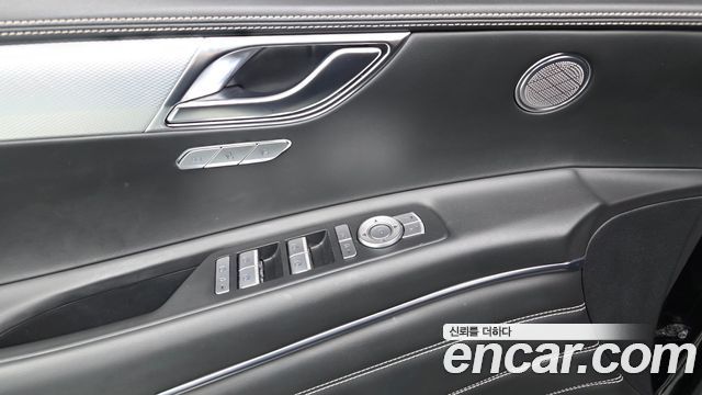 Genesis GV80 2020 — photo 26