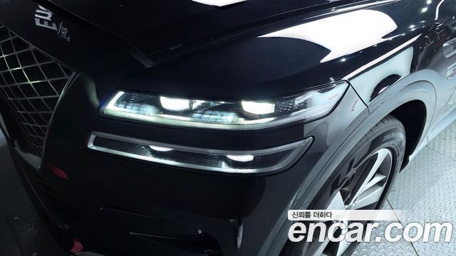 Genesis GV80 2020 — photo 8