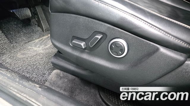 Genesis GV80 2020 — photo 32