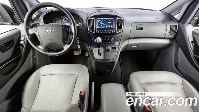 Hyundai Starex 2018 — photo 7