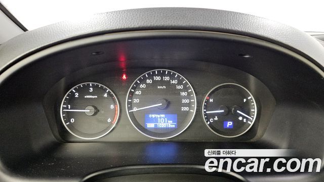 Hyundai Starex 2018 — photo 8