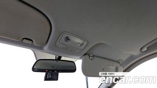 Hyundai Starex 2018 — photo 19