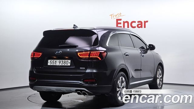 Kia Sorento 2018 — photo 2