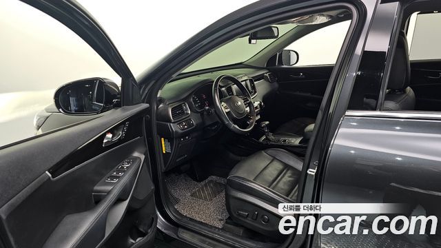 Kia Sorento 2018 — photo 13