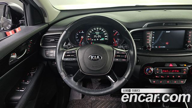 Kia Sorento 2018 — photo 21