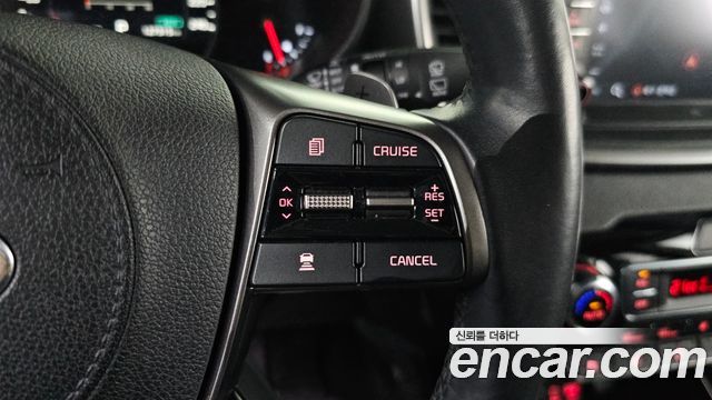 Kia Sorento 2018 — photo 24