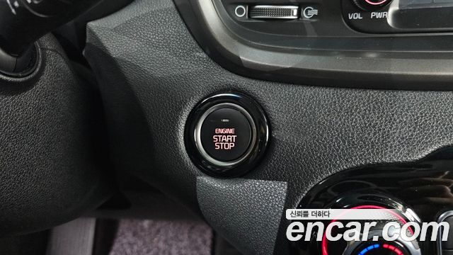 Kia Sorento 2018 — photo 28