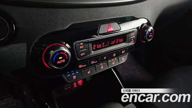 Kia Sorento 2018 — photo 31