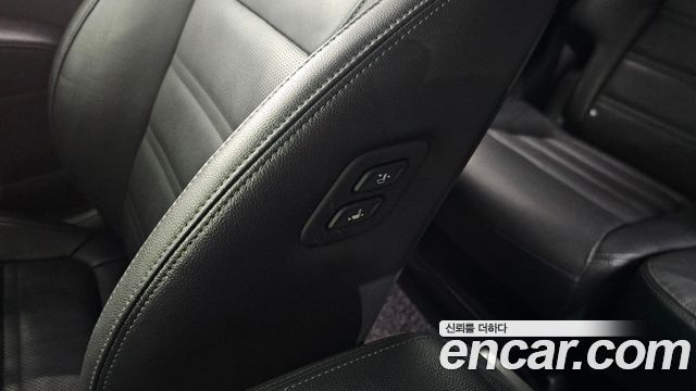 Kia Sorento 2018 — photo 33
