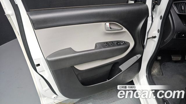 Kia RAY 2023 — photo 14