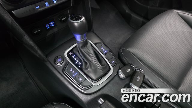 Hyundai Kona 2018 — photo 12