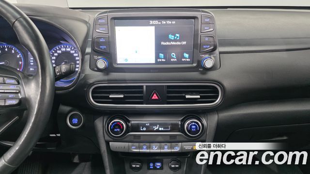 Hyundai Kona 2018 — photo 19
