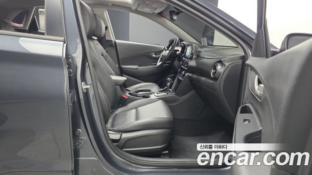 Hyundai Kona 2018 — photo 16
