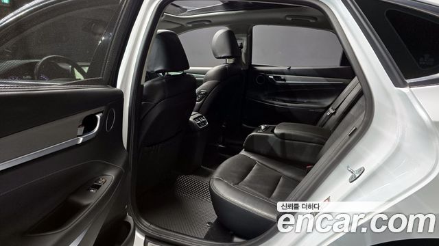 Hyundai Grandeur 2019 — photo 18