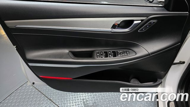 Hyundai Grandeur 2019 — photo 25