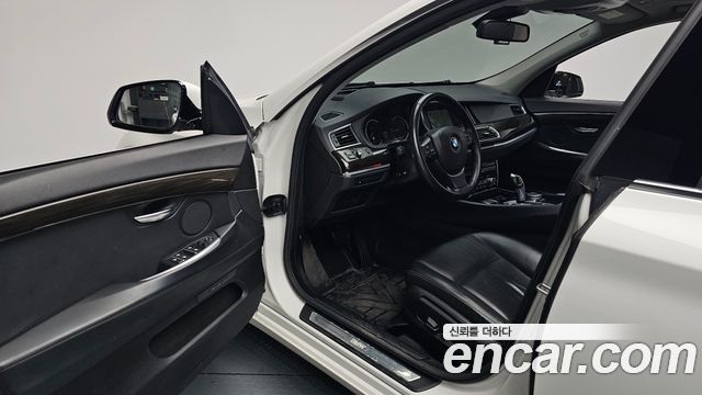 BMW Gran Turismo 2015 — photo 13