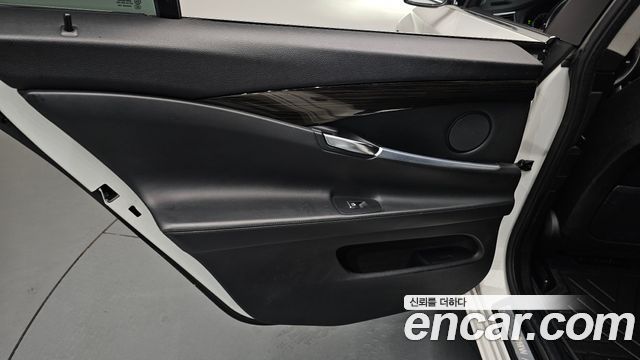 BMW Gran Turismo 2015 — photo 15