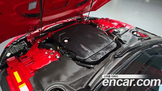 Jaguar F-TYPE 2021 — photo 6