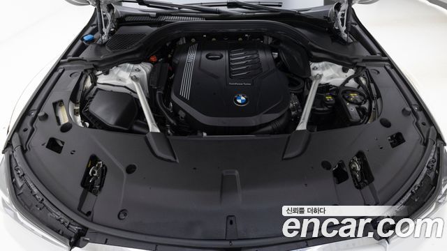 BMW Gran Turismo 2021 — photo 6