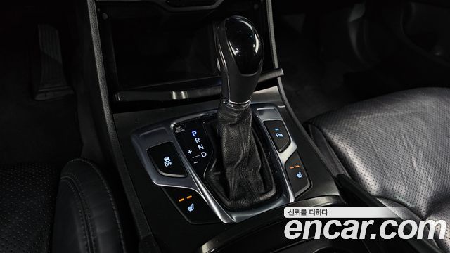 Hyundai Grandeur 2016 — photo 9