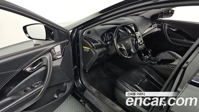 Hyundai Grandeur 2016 — photo 10
