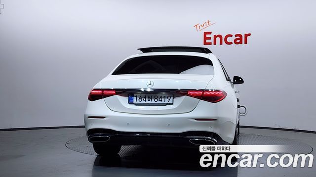 Mercedes-Benz S-Class 2022 — photo 4