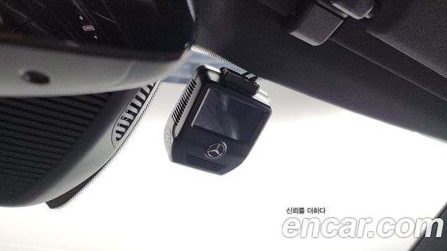 Mercedes-Benz S-Class 2022 — photo 28