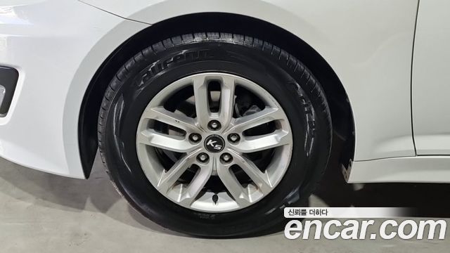 Kia K5 2011 — photo 5